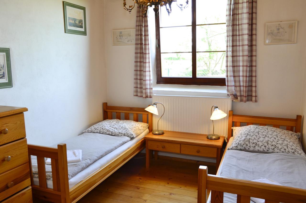 Blazkuv Statek Appartement Malsice Buitenkant foto