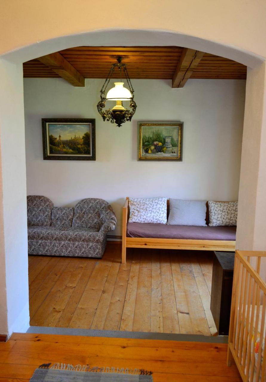 Blazkuv Statek Appartement Malsice Buitenkant foto
